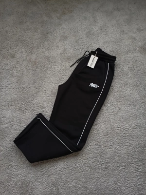 Siyah Stwd Premium Nakış Logo Detaylı Baggy Fit Eşofman Altı