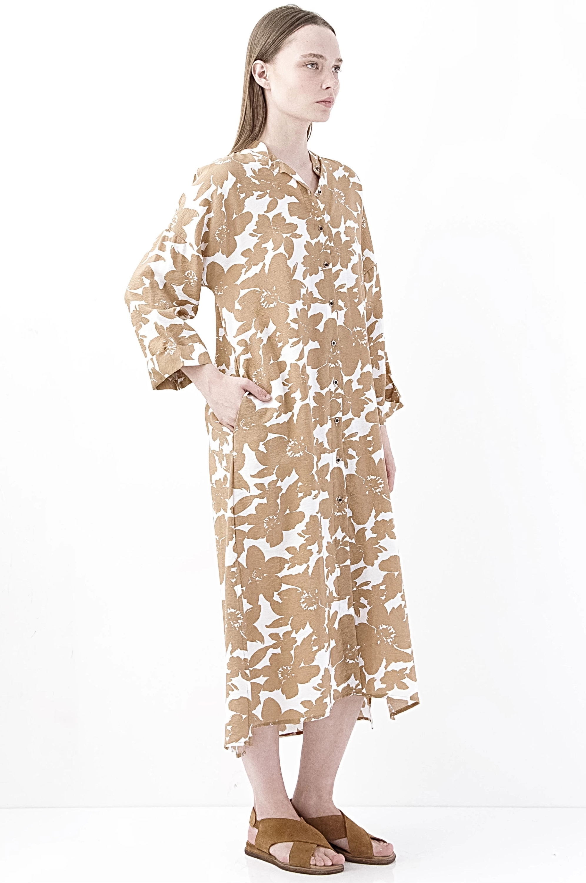 Bej Floral Desenli Yırtmaçlı Midi Elbise