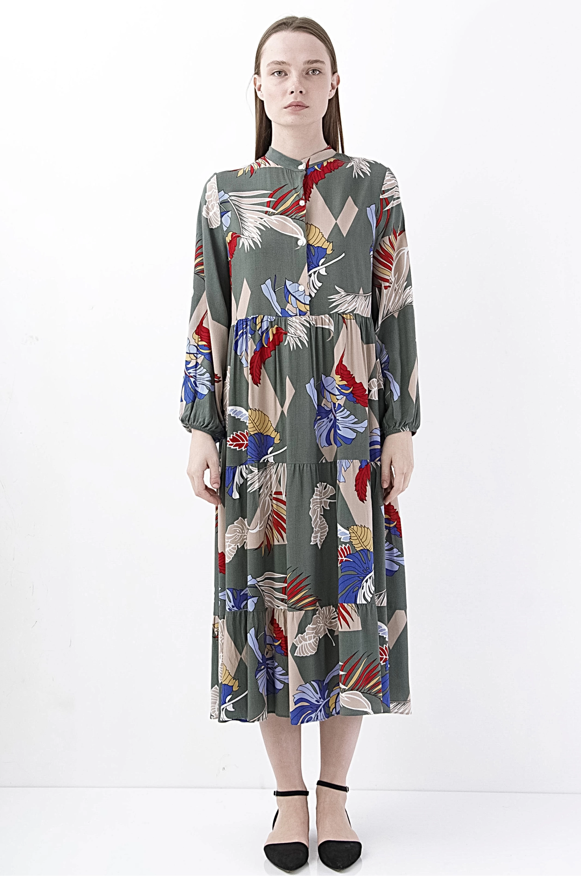 Floral Desenli Şık Yeşil Midi Elbise