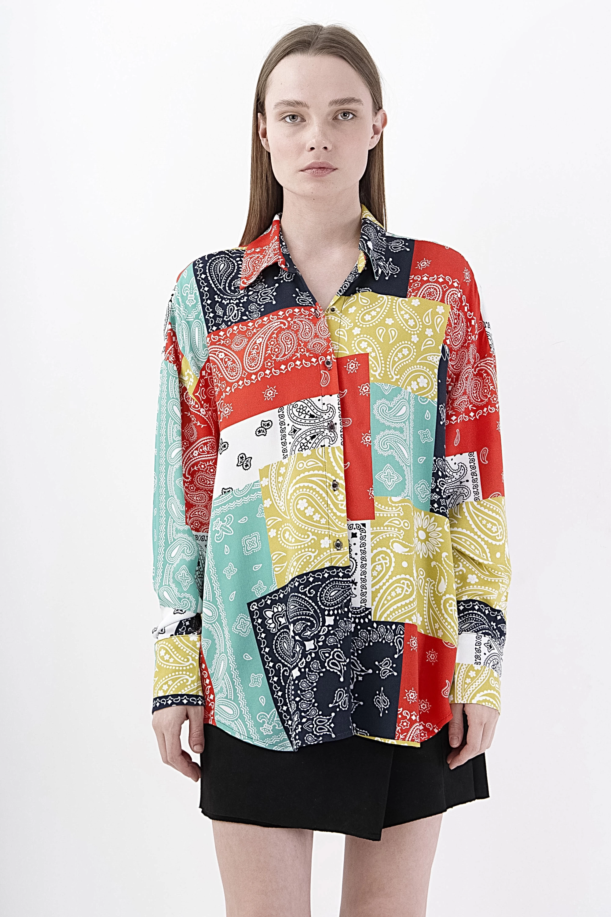 Renkli Desenli Patchwork Kadın Gömlek