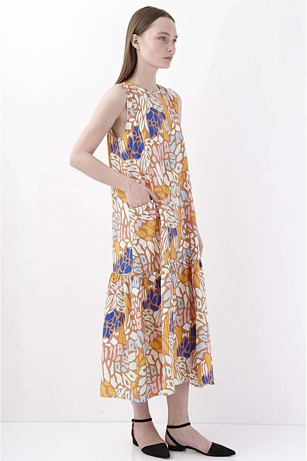 Bahar Esintisi Çiçekli Midi Elbise Kadın Şık Tasarım