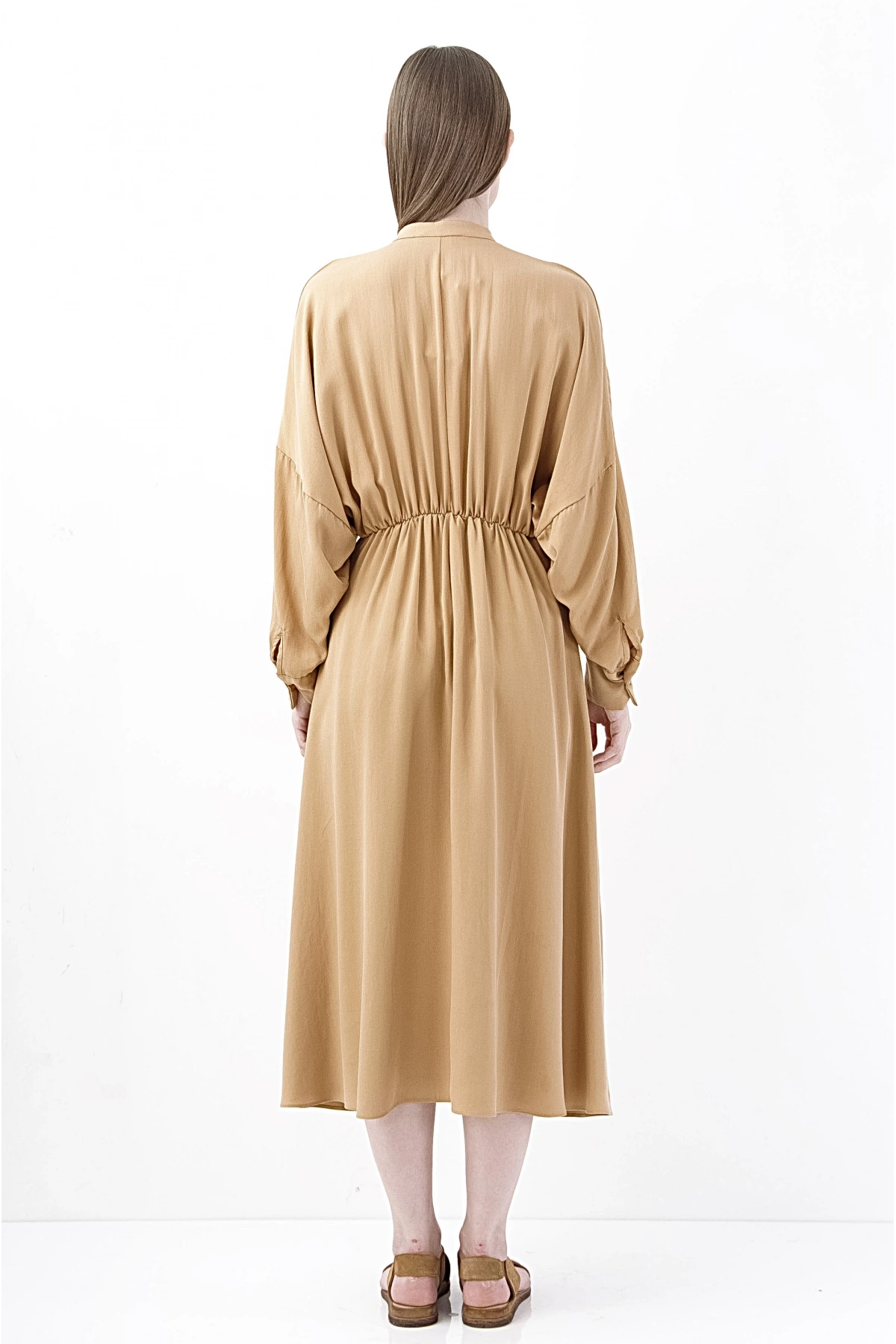 Şık Kahverengi Uzun Düğmeli Viskon Midi Kadın Elbise