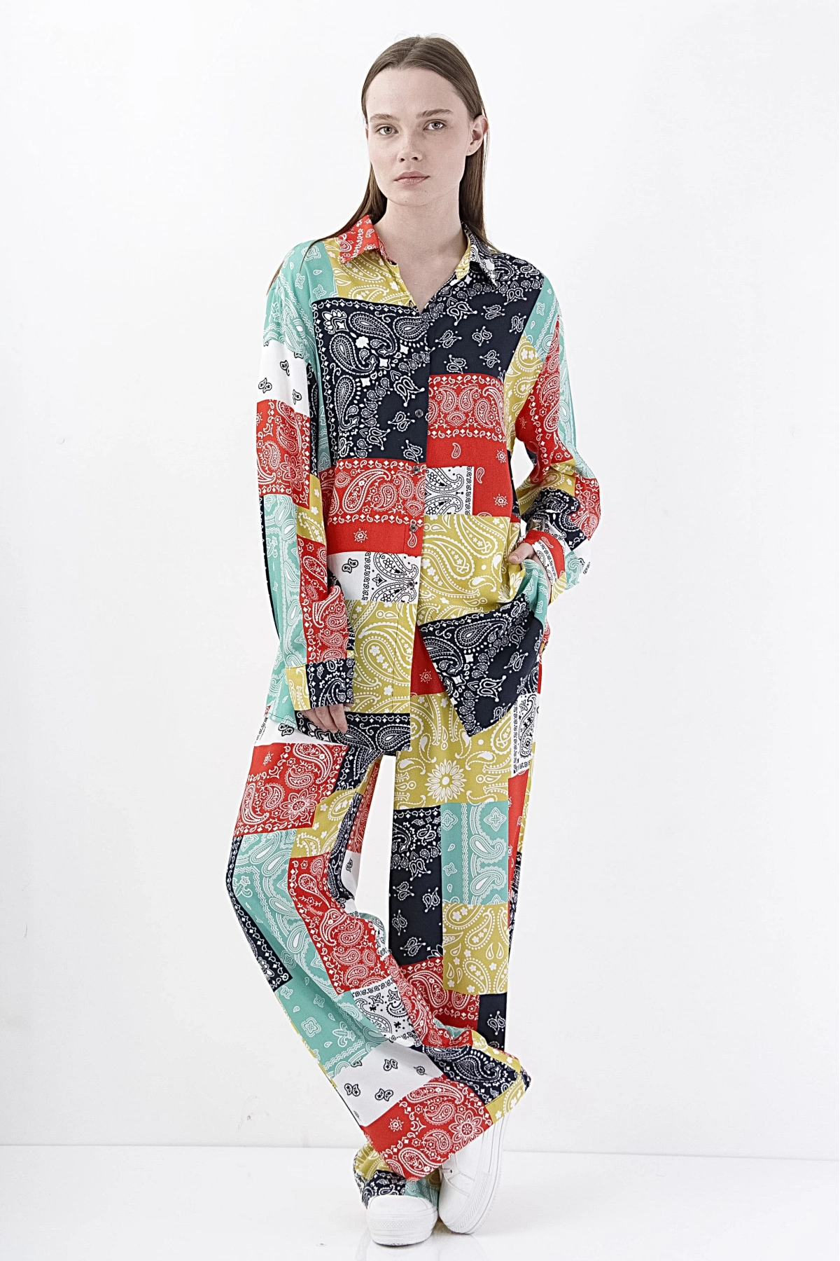 Renkli Desenli Patchwork Kadın Takım