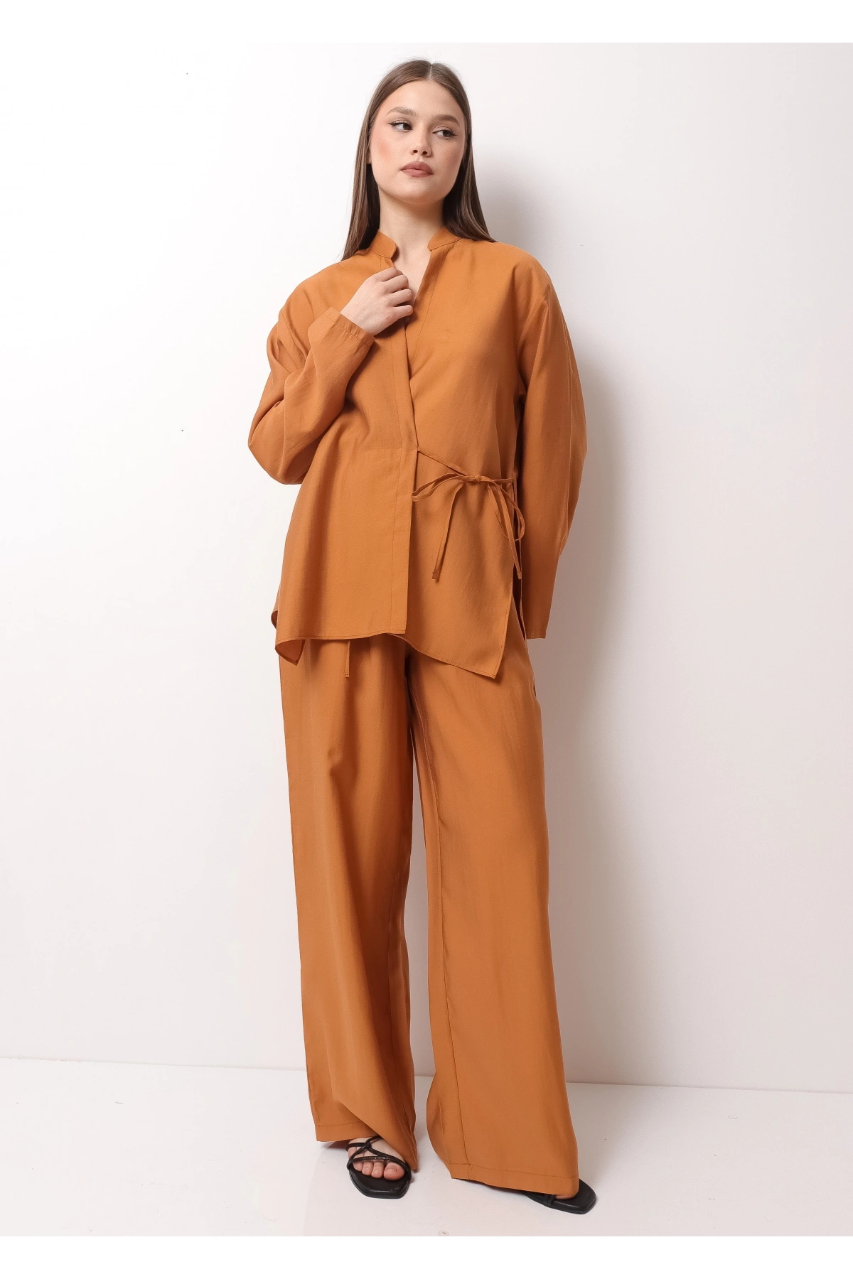 Rustik Kahve Hakim Yaka Kadın Takım