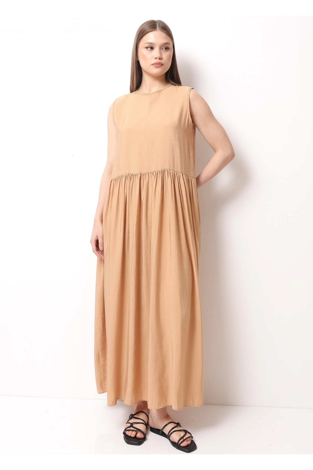 Bej Sırtı Bağcıklı Kadın Midi Elbise