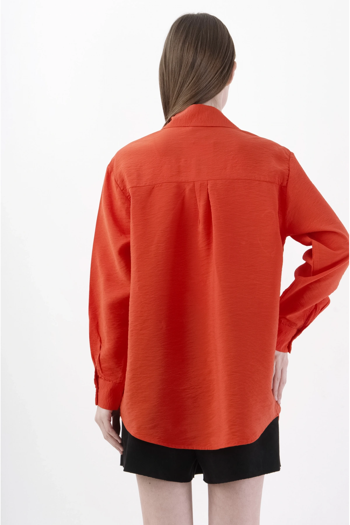 Çiçek İşlemeli Kırmızı Şık Kadın Gömlek