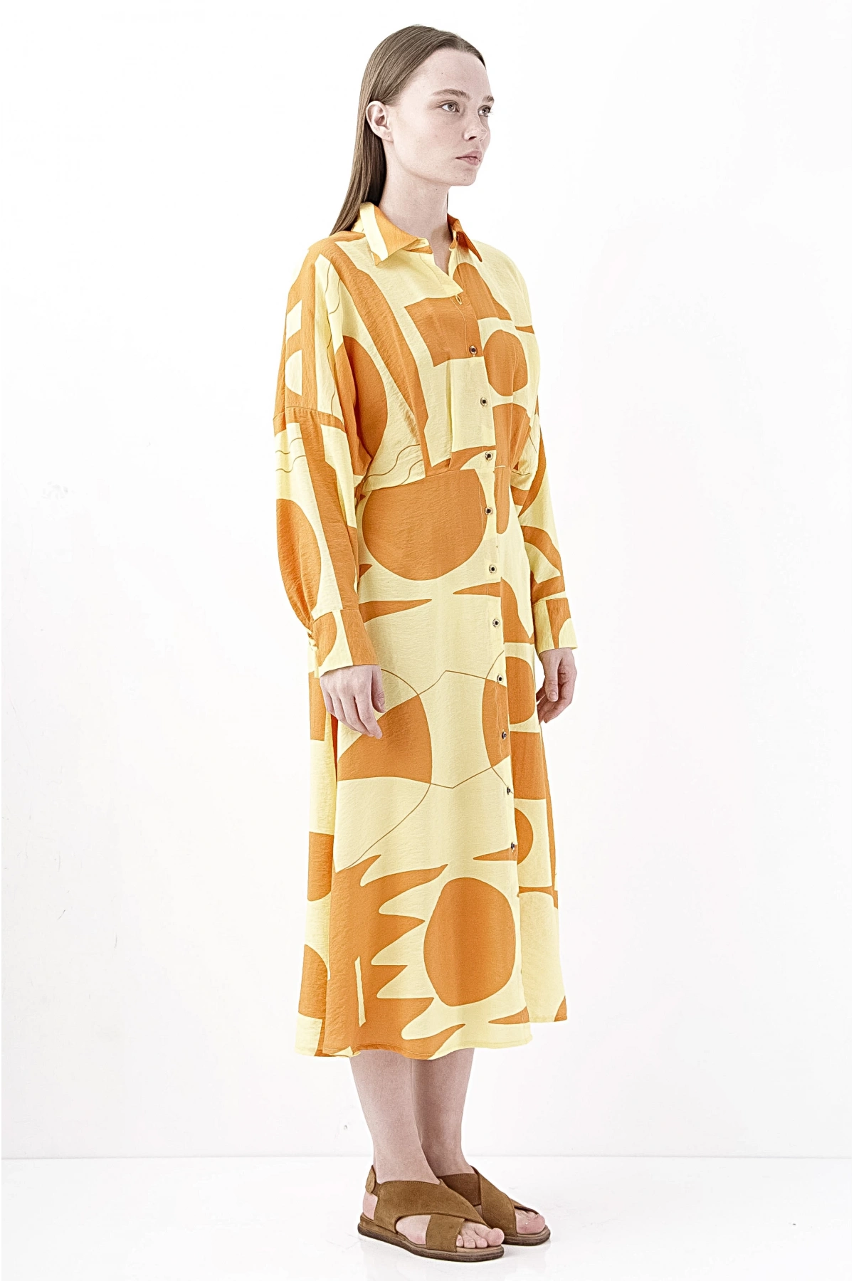 Kadın Sarı-Turuncu Soyut Desenli Viskon Midi Elbise