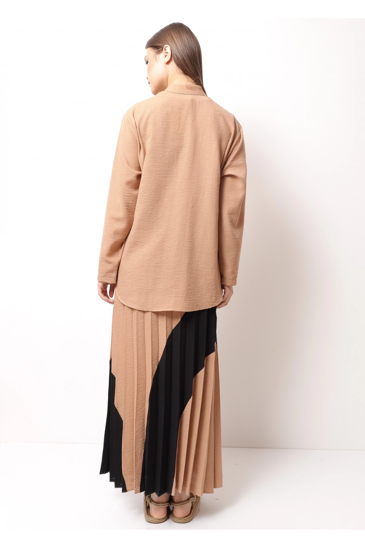 Bej Siyah Kadın Etek Takım