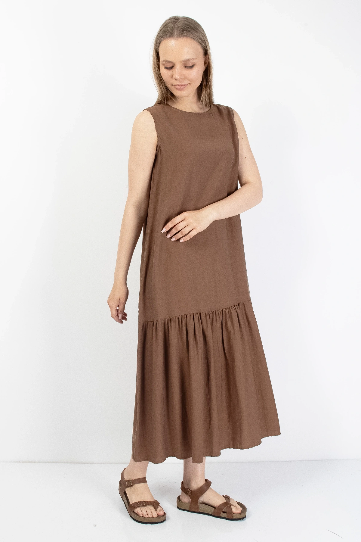Kahverengi Volanlı Kadın Midi Elbise