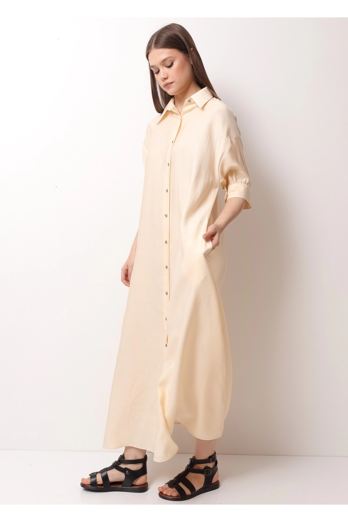 Krem Rengi Yarım Kol Kadın Midi Elbise