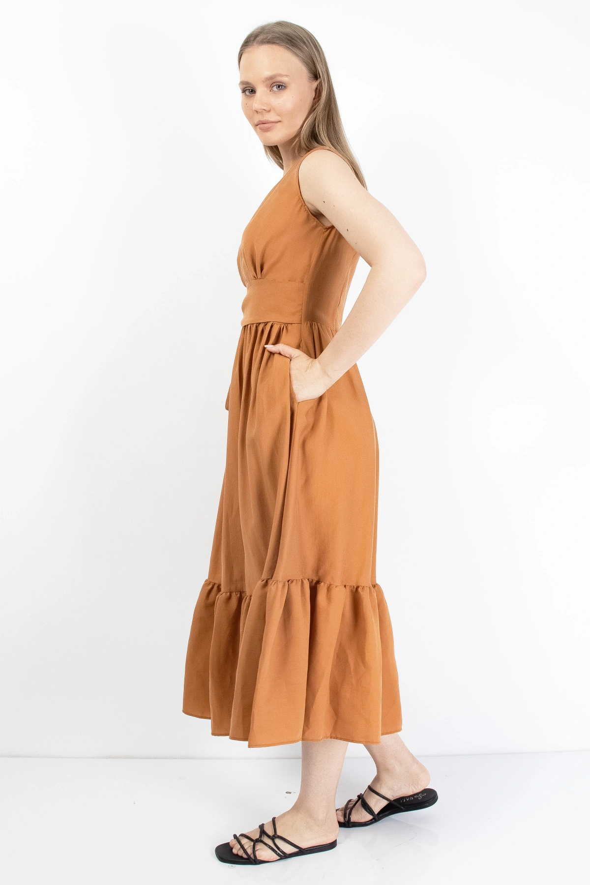 Tarçın Renkli Kemerli Kruvaze Kadın Midi Elbise