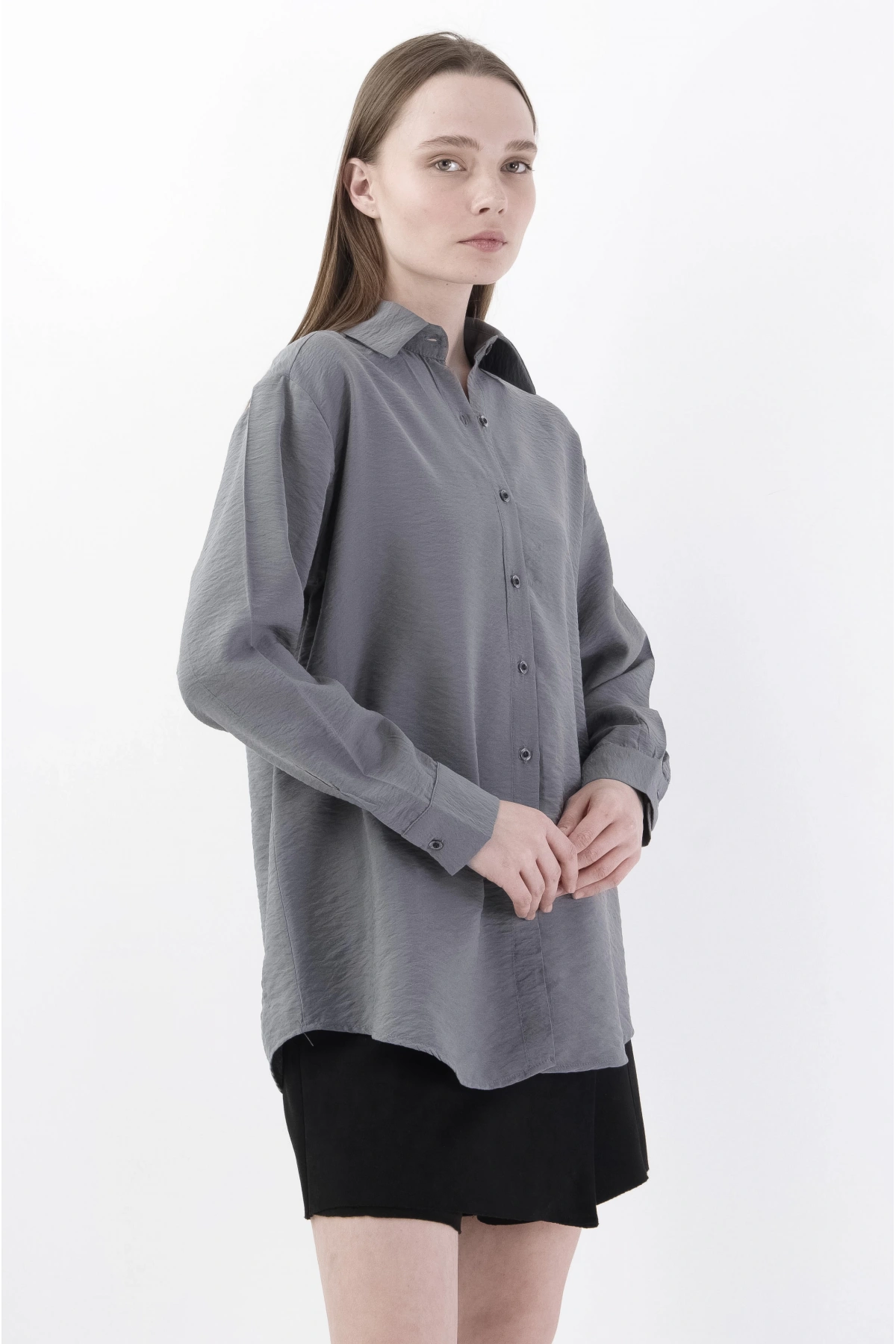 Gri Şık Uzun Kollu Viskon Kadın Gömlek