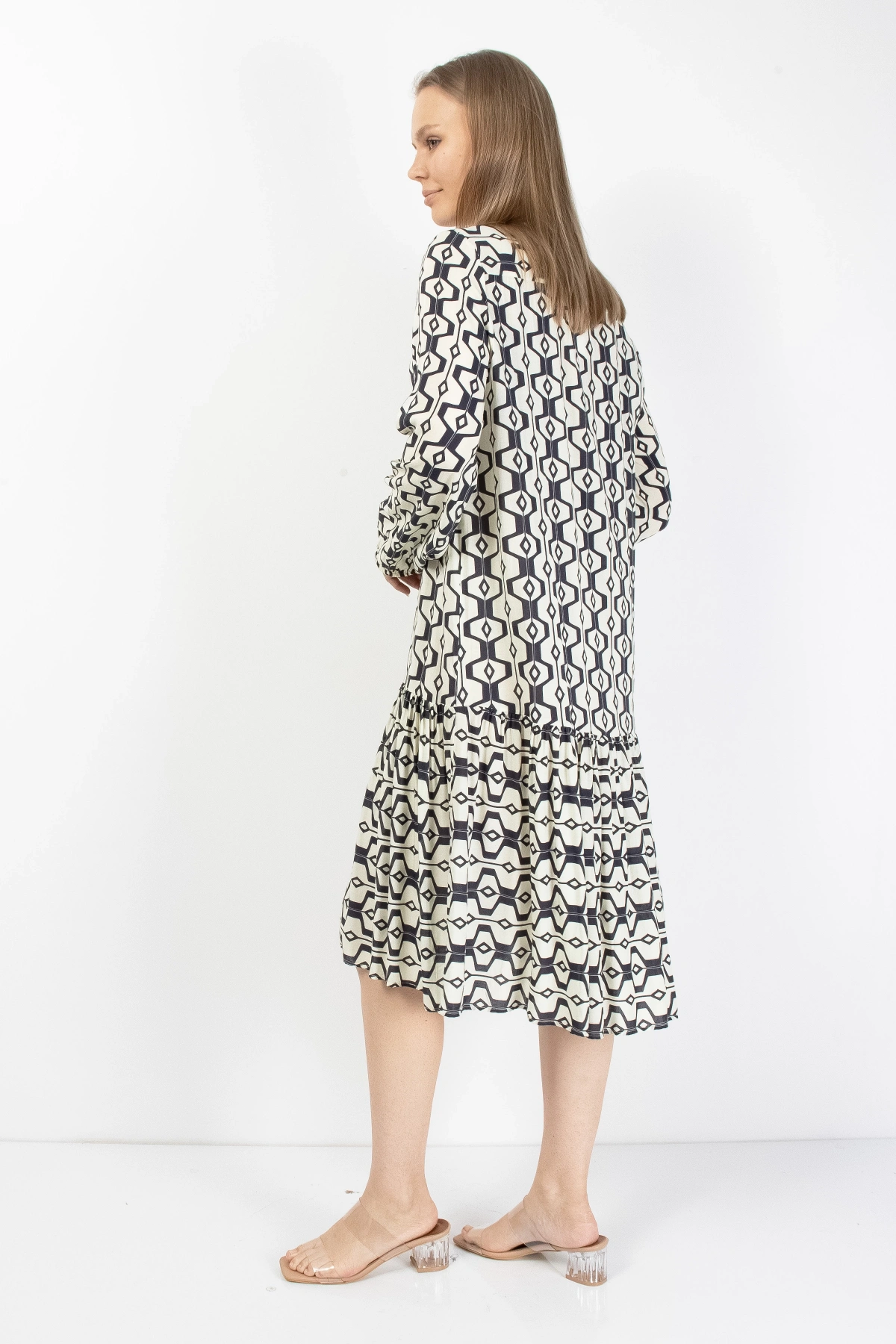 Siyah Beyaz Düğmeli Kadın Midi Elbise