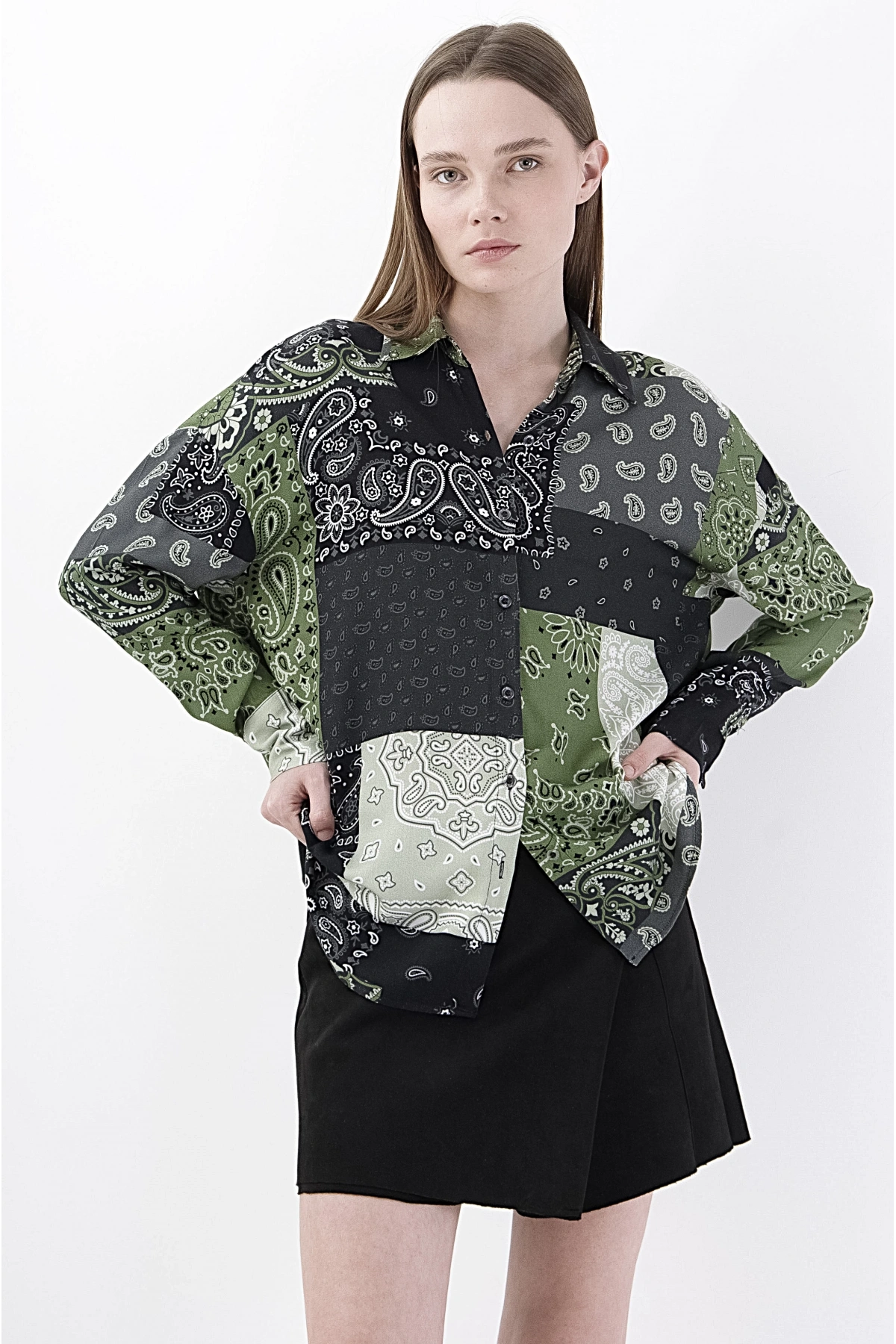 Şık Kadın Viskon Gömlek Desenli Uzun Kollu