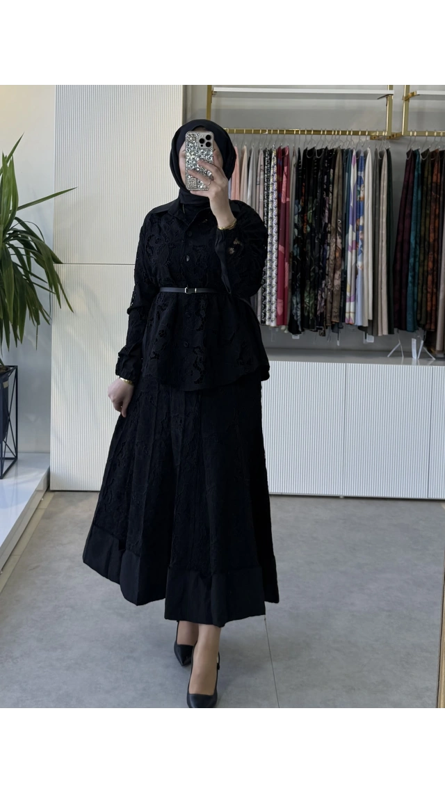 MissWhence 39306 Delik İşi Poplin Detaylı Takım Siyah