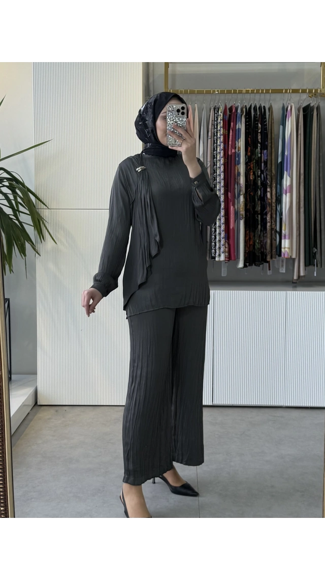 TIĞ TRİKO Metal Tokalı Fular Detaylı Pantolonlu Takım 5082 Antrasit