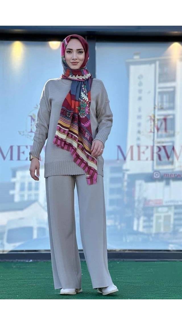 MİSS DALİDA TRİKO PANTOLONLU TAKIM