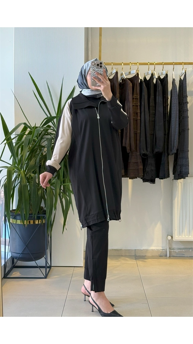 MissWhence 38400 Şerit Detaylı Kap Siyah