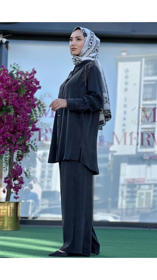 Nurcan Çetin 16430 Nakışlı Cupra Pantolonlu Takım