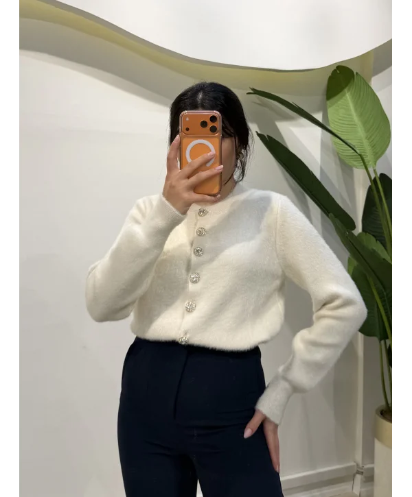 Elmas Düğmeli Sakallı Hırka - Ekru