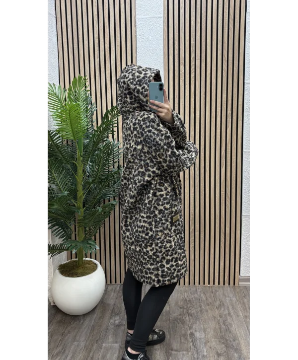 Kapüşonlu Leopar Peluş Kaban