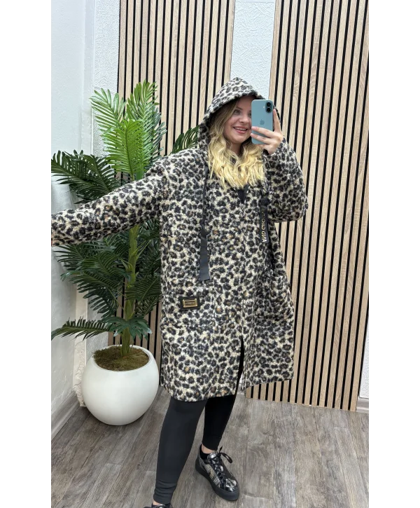 Kapüşonlu Leopar Peluş Kaban