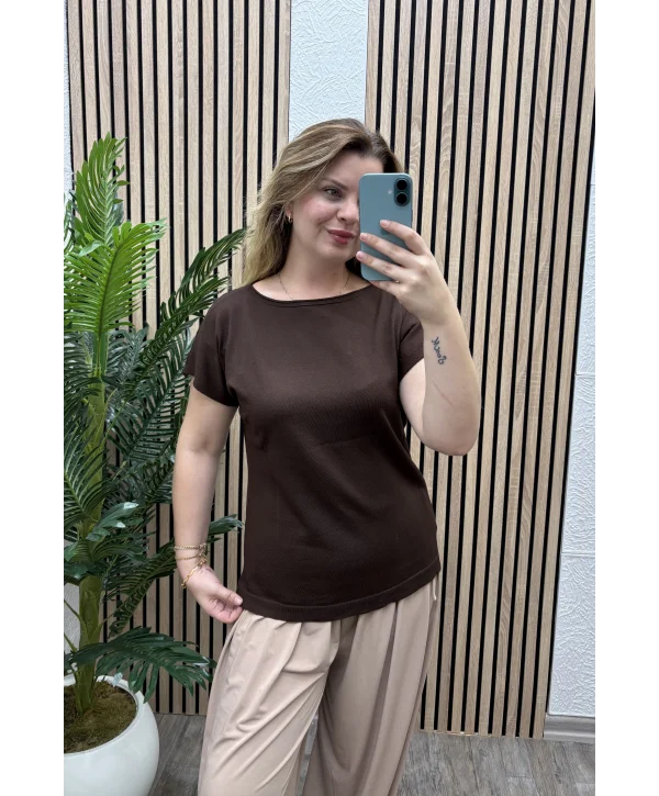 Kayık Yaka Bluz - KAHVERENGİ