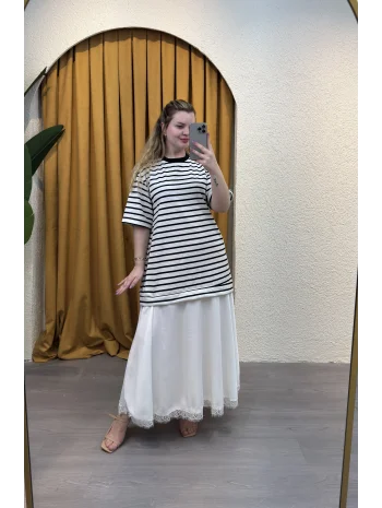 Marin Çizgili Dantel Detay Elbise