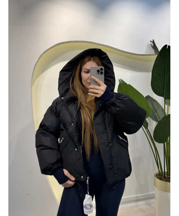 Oversize Kapüşonlu Şişme Mont - Siyah