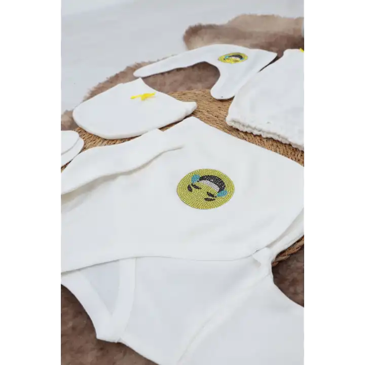 Sema Baby 5 Parça Gülen Surat Hastane Çıkışı Zıbın Seti 0-3 Ay