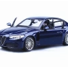Bburago 1:24 Alfa Romeo Giulia Model Araba