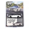Mini GT 1/64 BMW i7 xDrive60 Alpine White / Black Sapphire - Blister Paket