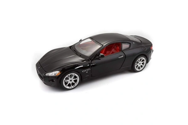 Bburago 1:24 Maserati Gran Turismo 2008 Model Araba