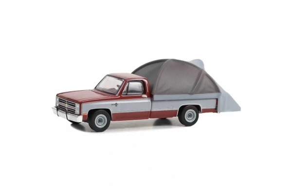 Greenlight 1:64 1983 Chevrolet C-20 Silverado