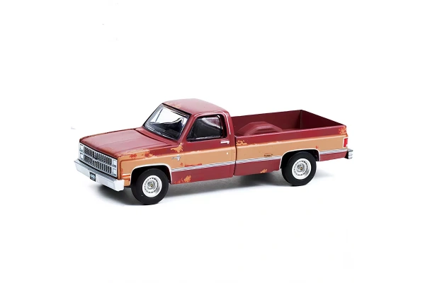 Greenlight 1/64 1983 Chevrolet Silvedrado C-10
