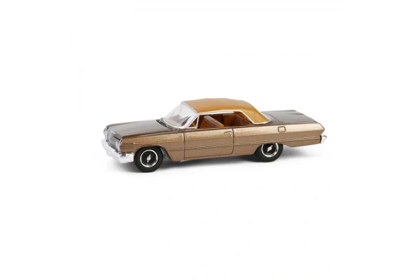 Greenlight 1/64 California Lowriders Series 6- 1963 Chevrolet Impala SS Convertible Top Up