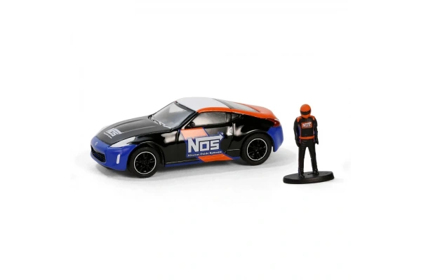 Greenlight 1/64 The Hobby Shop Series 16- 2020 Nissan 370z with Race Car Driver