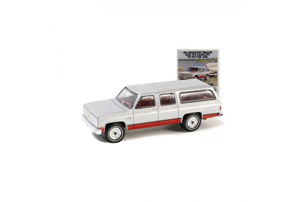 Greenlight 1/64 Vintage Ad Cars Series 10- 1981 Chevrolet Suburban