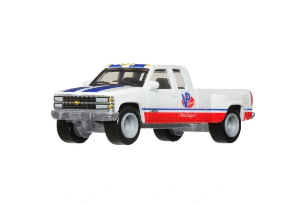 Hot Wheels Team Transport 63 Nova 88 Chevy Silverado 3500 HRV42