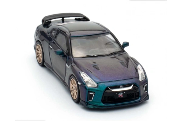 Inno64 Nissan GT-R R35 T-Spec Midnight Purple 1/64 Diecast Model Araba