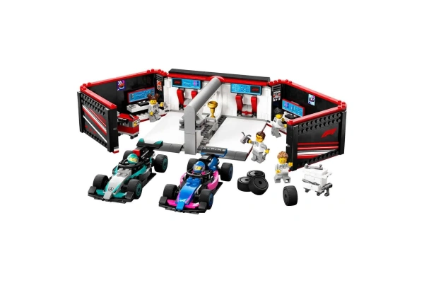 LEGO City F1 Garajı ve Mercedes-AMG ve Alpine Arabaları 60444