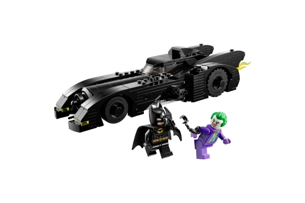 LEGO DC Batmobile: Batmanin Joker Takibi 76224
