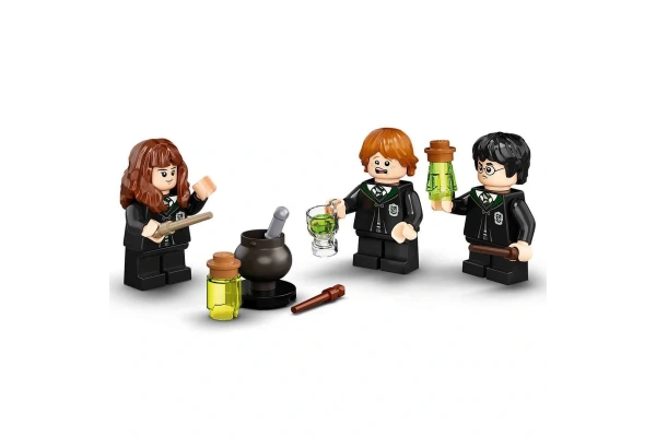 LEGO Harry Potter Hogwarts: Çok Özlü İksir Hatası 76386