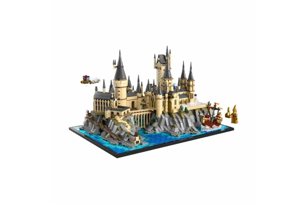 LEGO Harry Potter Hogwarts Şatosu ve Bahçesi 76419