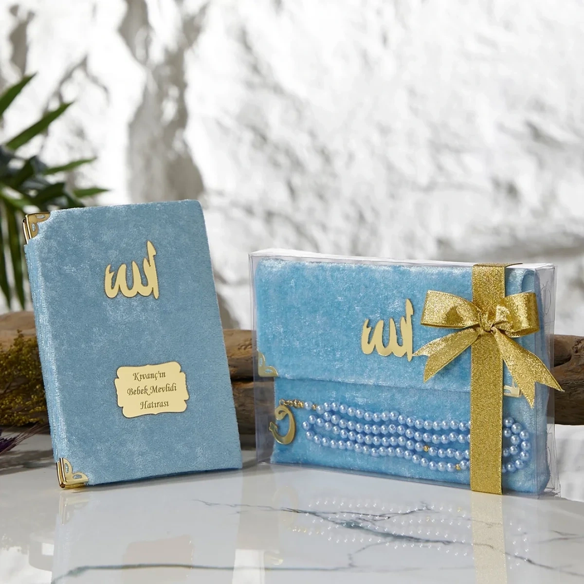 Asetat Kutuda Kadife Kumaş Kaplı Çanta İçerisinde İnci Tesbihli Mavi Renkli Kadife Yasin Kitabı Seti