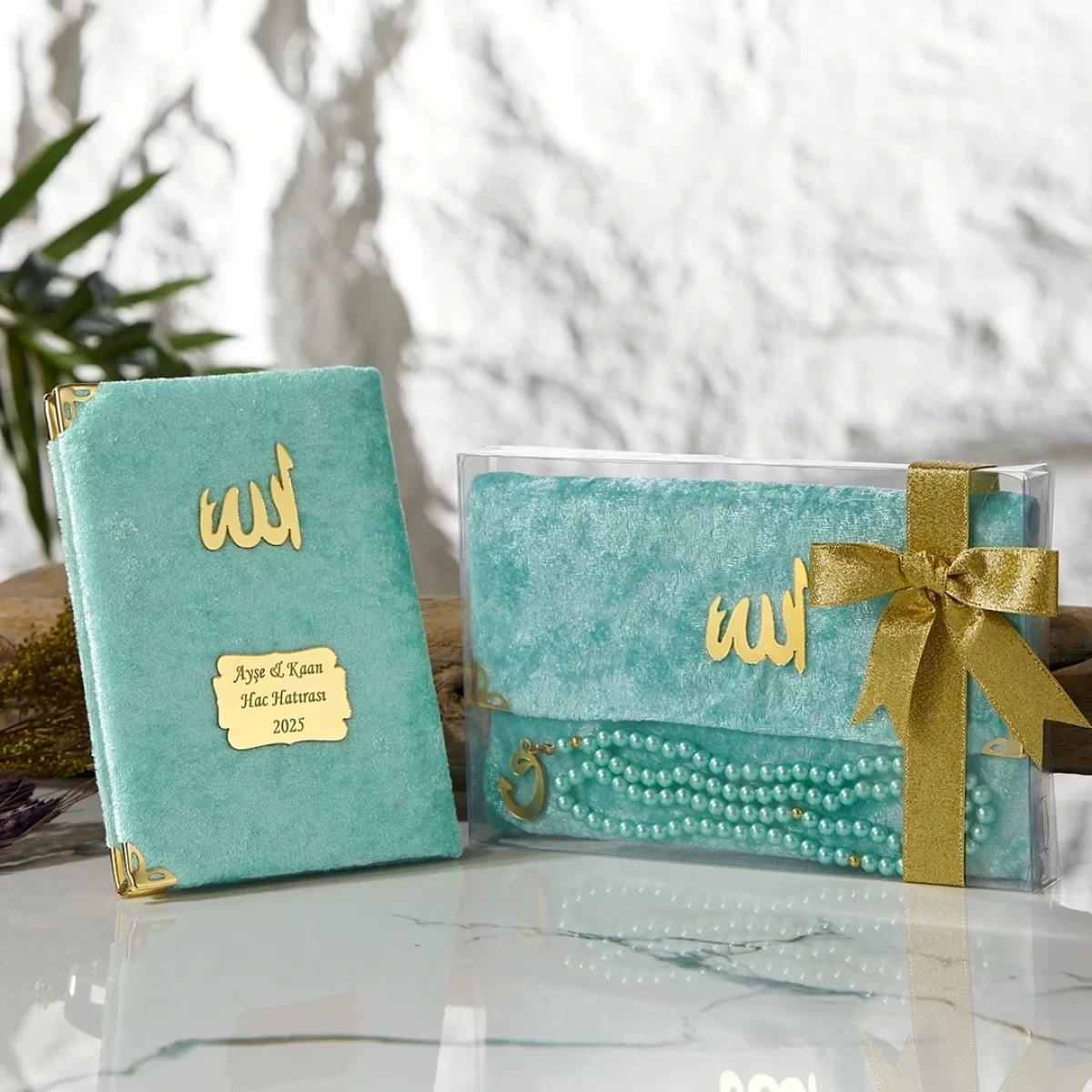 Asetat Kutuda Kadife Kumaş Kaplı Çanta İçerisinde İnci Tesbihli Su Yeşili Renkli Kadife Yasin Kitabı Seti