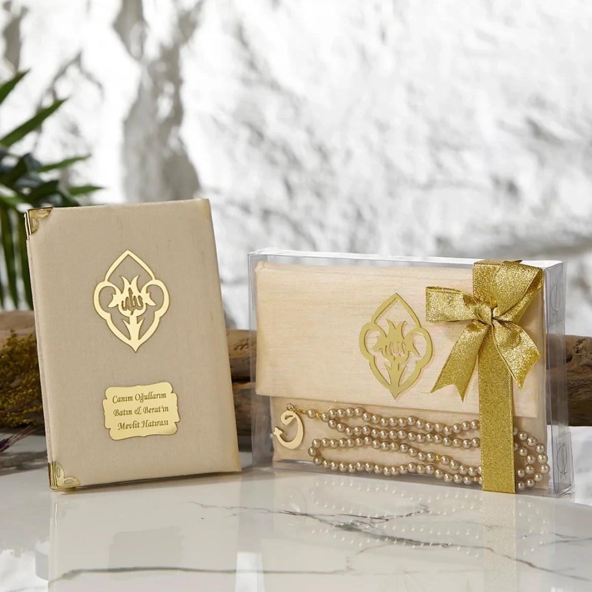 Asetat Kutulu Şantuk Kumaş Kaplı Çanta İçerisinde İnci Tesbihli Gold Renkli Şantuk Yasin Kitabı Seti