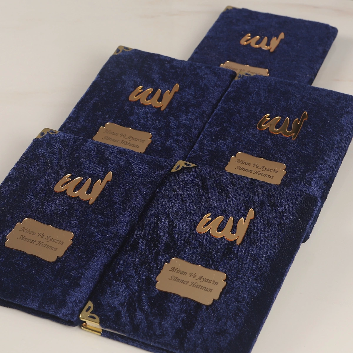 64 Sayfa Lacivert Keseli Kadife Yasin