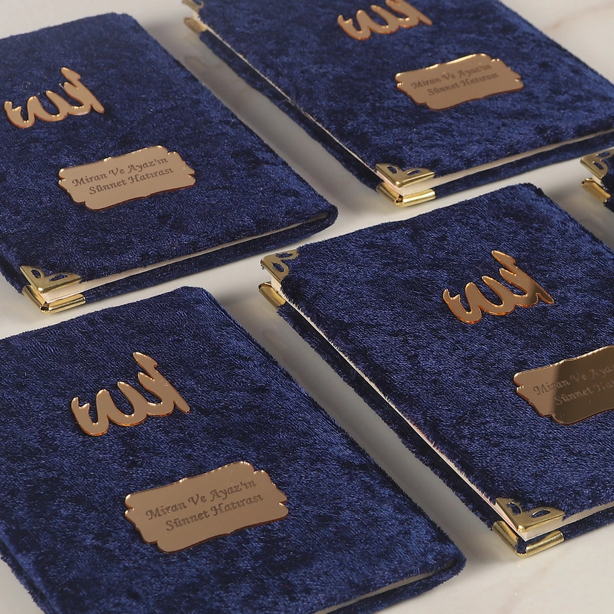 64 Sayfa Lacivert Keseli Kadife Yasin