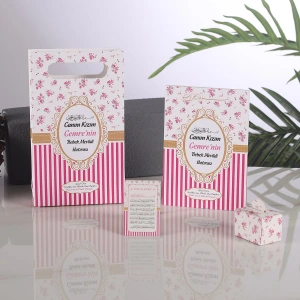 Çizgi Pembe Yasin + Çanta + Lokumluk + Magnet